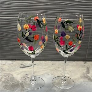 NWT - Floral Wine Glass Set of Two
